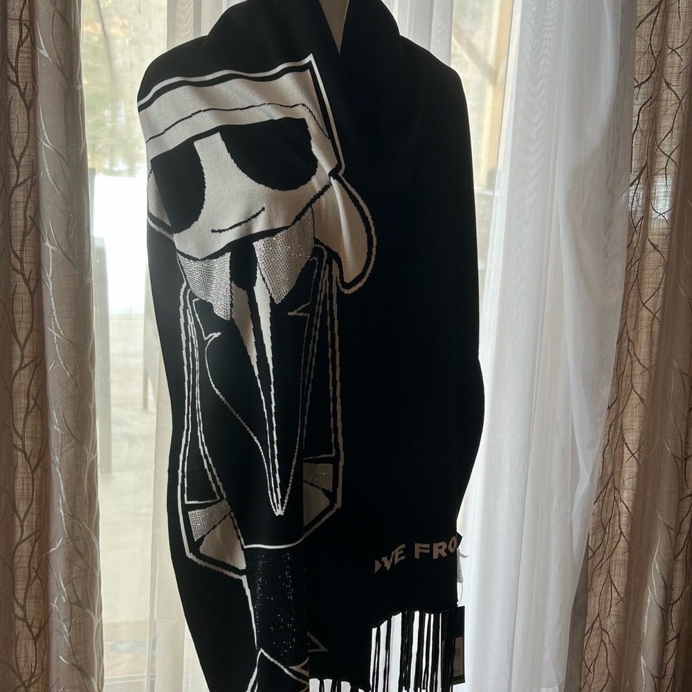 Karl Lagerfeld Black and White Scarf